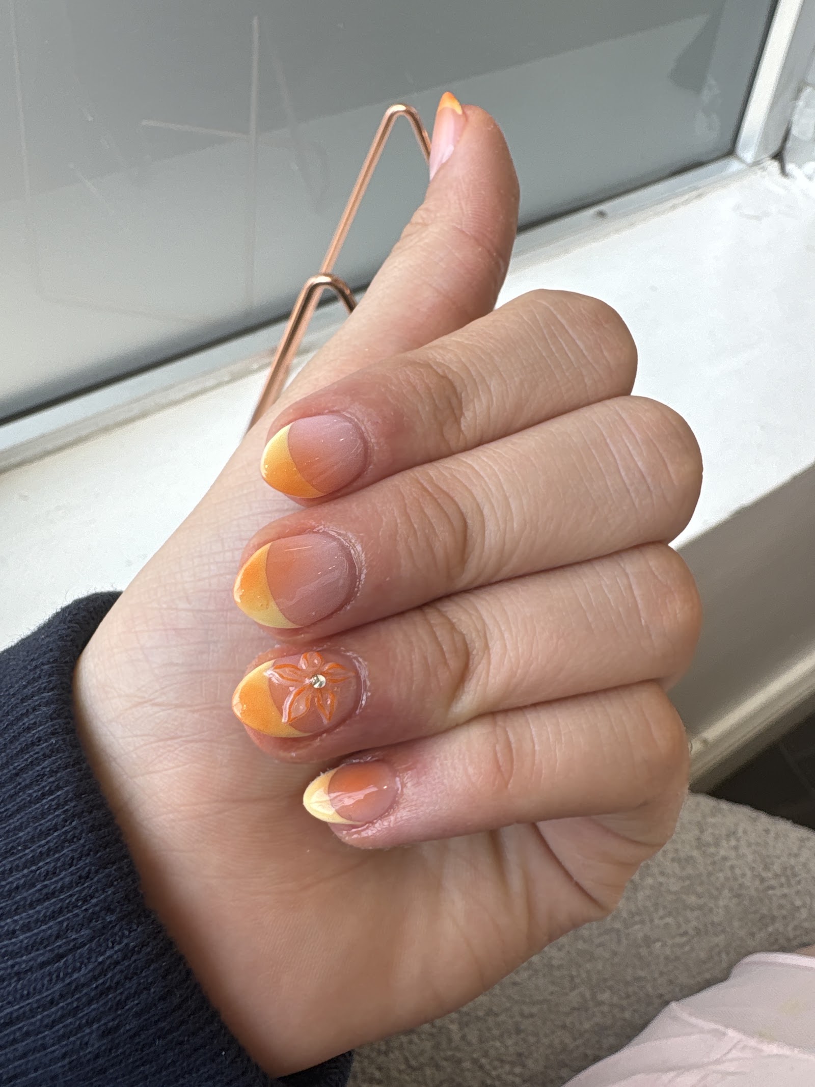 Colour Connie Nails & Spa nail photo 3